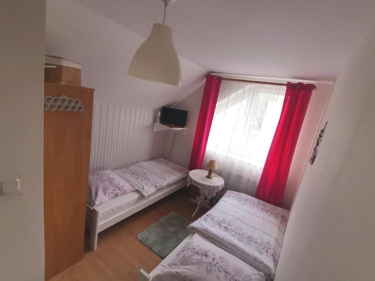 Pokoje Goscinne U Aleksandry Hel Kültér fotó